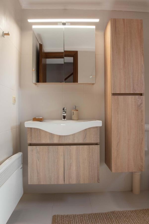 Dandy Villas Nea Roda - Melodic Waves - Private - Pool - Parking - Cellar Екстериор снимка