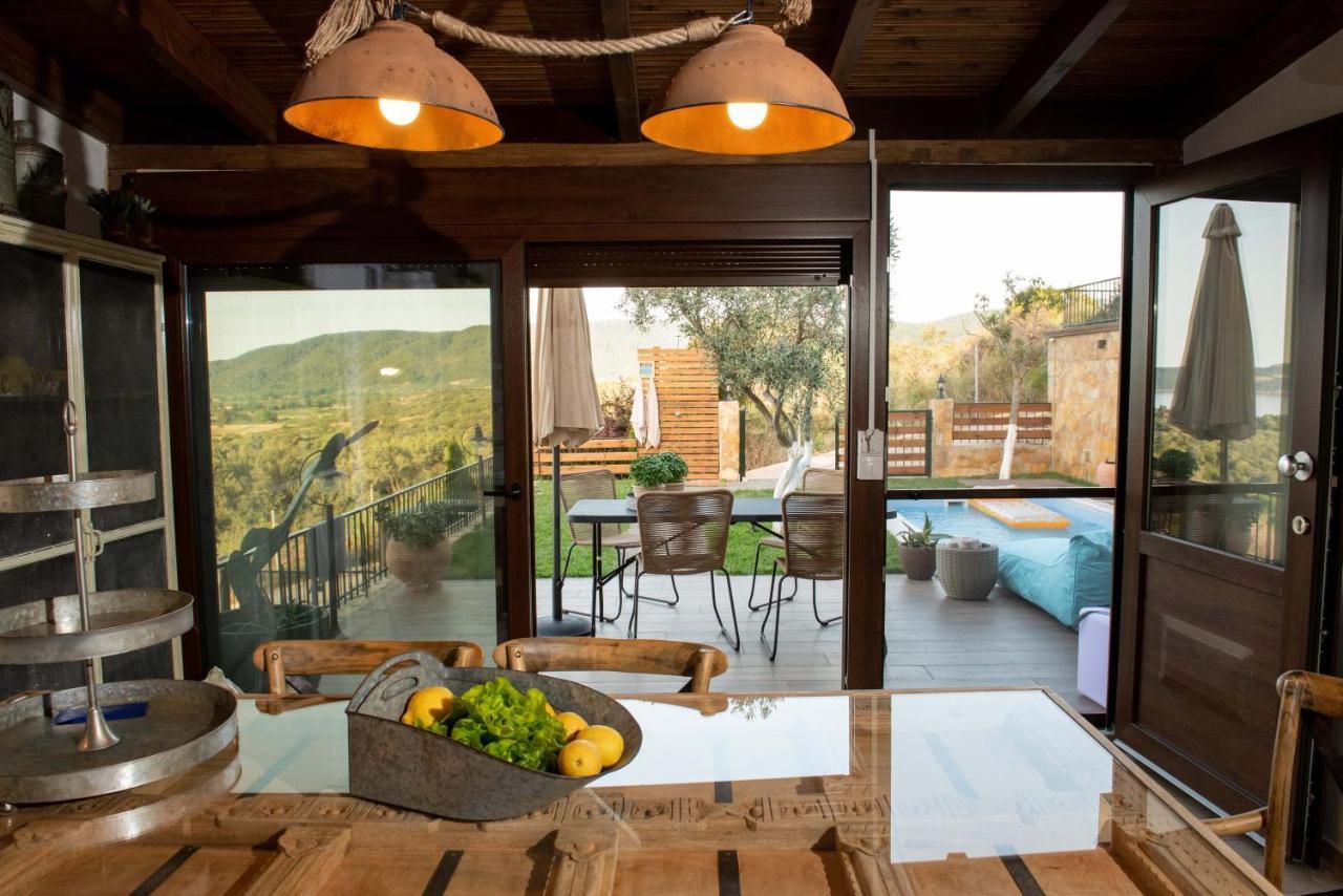 Dandy Villas Nea Roda - Melodic Waves - Private - Pool - Parking - Cellar Екстериор снимка