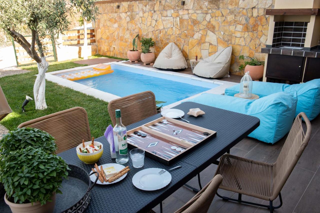 Dandy Villas Nea Roda - Melodic Waves - Private - Pool - Parking - Cellar Екстериор снимка